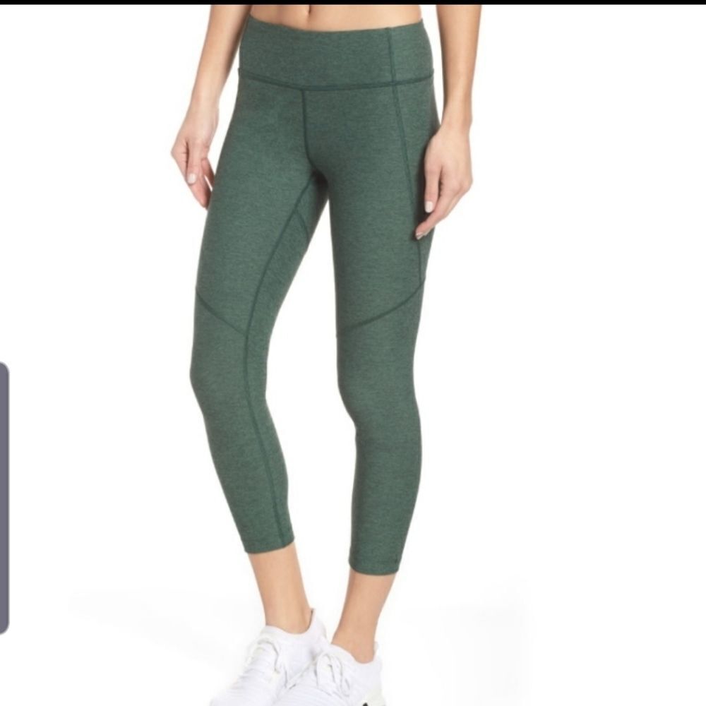 Outdoor Voices hunter green warm up crop leggings